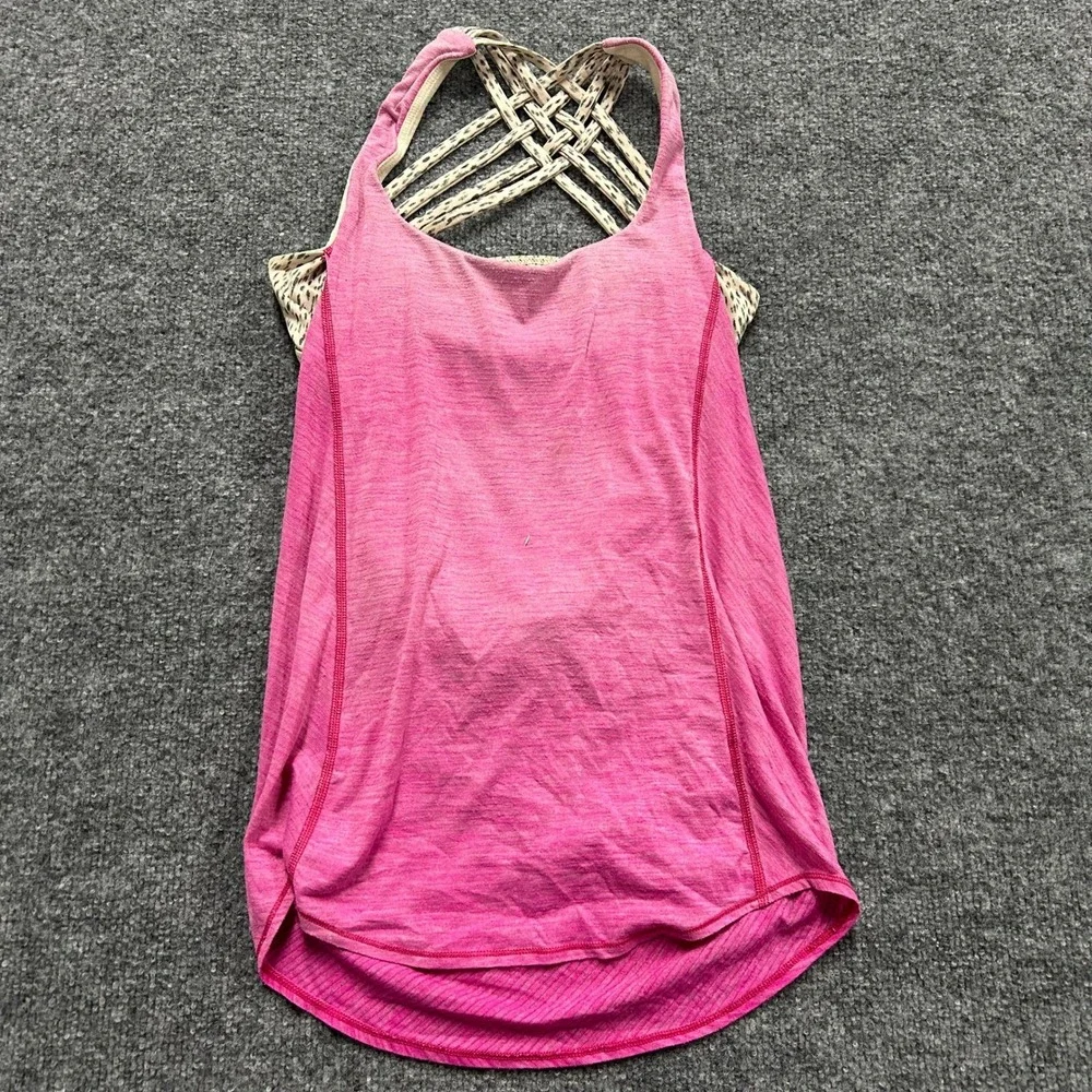 Lululemon Tank Top Womens Size 4 Strappy Back Leopard Print Built-in Bra Yoga
